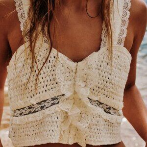 NWT ECRU BEIGE ROMANTIC VINTAGE STYLE COMBINATION KNIT AND LACE TOP